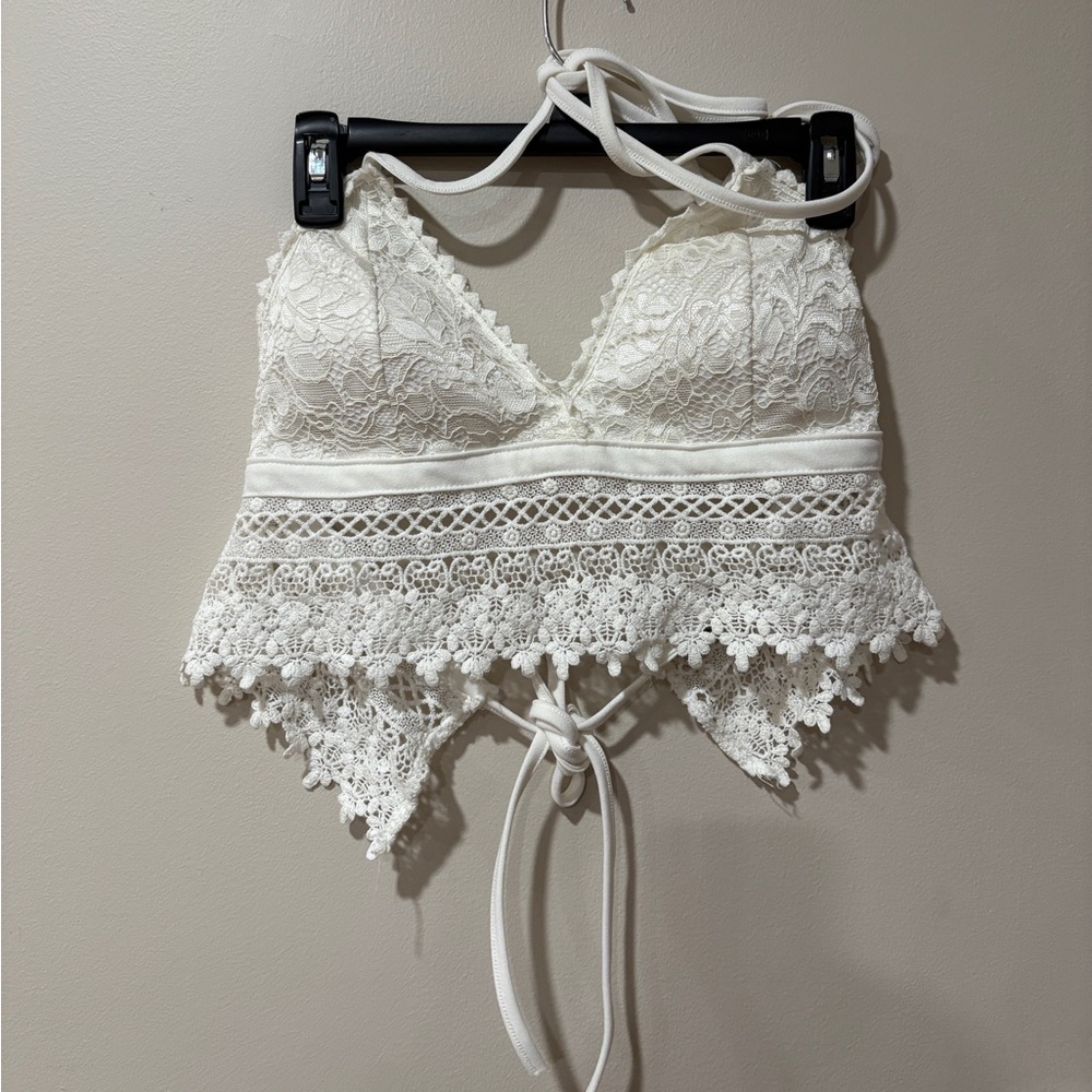 Lace bralette/cropped tank
